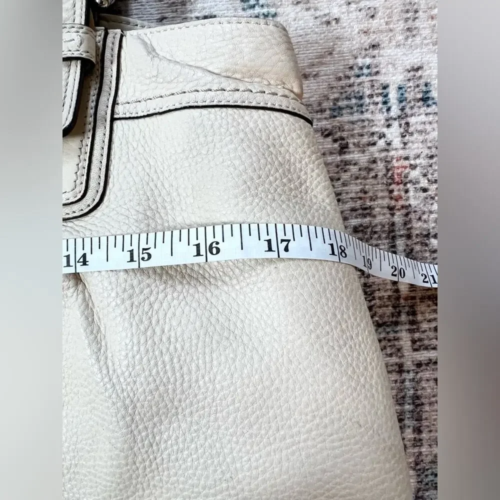 COACH vintage Soho Leather Pleated Tote cream leather bag school office